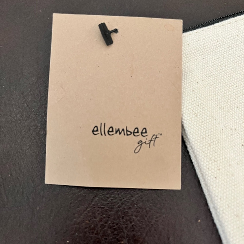 NWT White Canvas Pouch with Quote - Picture 2 of 7
